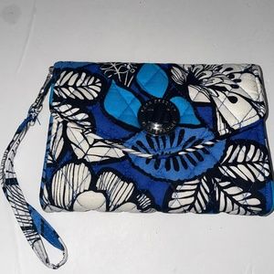 Vera Bradley | Blue Bayou Your Turn Smartphone Wristlet Blue